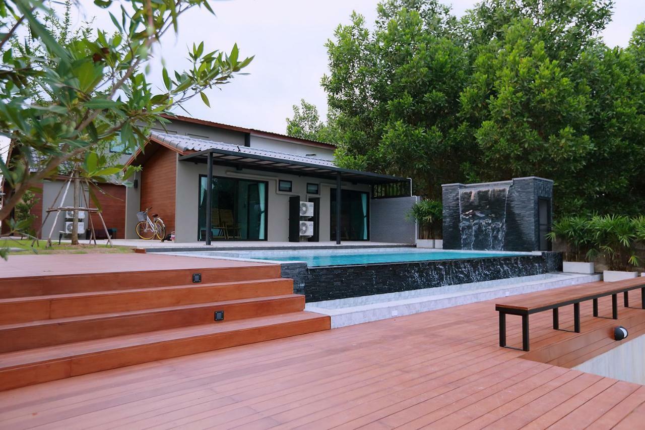 Canvas Family Home Τρατ Εξωτερικό φωτογραφία