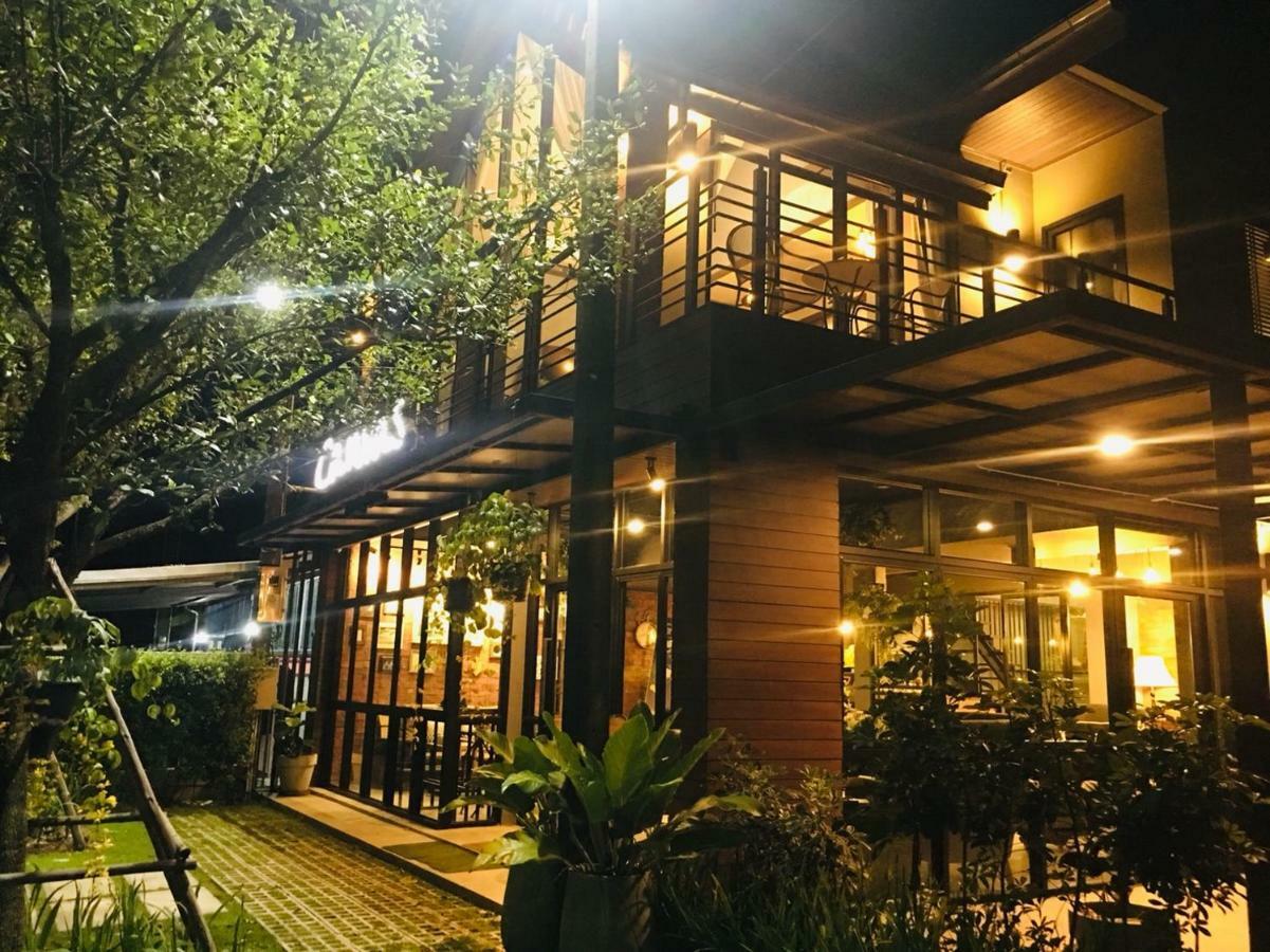 Canvas Family Home Τρατ Εξωτερικό φωτογραφία